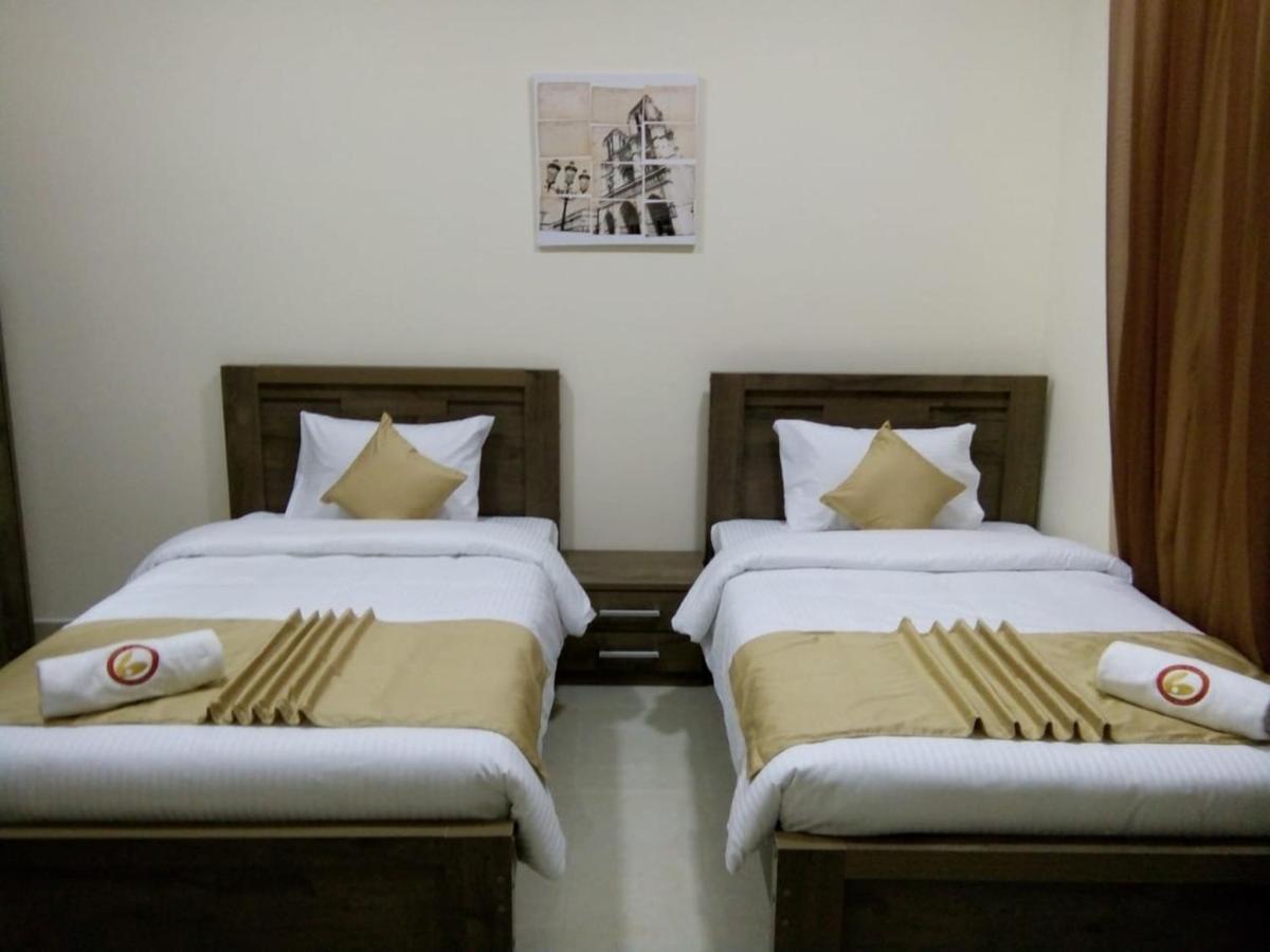 Luluat Al Khaleej Hotel Apartments - Hadaba Group Of Companies Adschman Exterior foto
